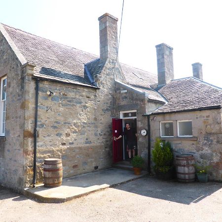 The Smugglers Hostel Tomintoul Dış mekan fotoğraf